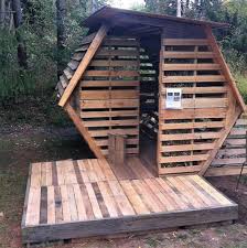 Wooden Pallet Cabins How To Make Diy