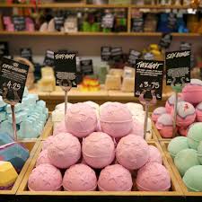 Lush използва ли палмово масло? Cosmetics Company Lush Admits To Underpaying Australian Workers By 4 4m Business The Guardian