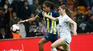 Galatasaray - Fenerbahçe kadın futbol takımları maçına Shameeka