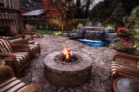 Bricks To Use For A Fire Pit