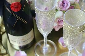 diy wedding champagne flutes ideas to