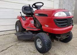 Most lawn mower mechanics have a price list for common repairs and charge $45 to $100 per hour for larger repairs. Lawn Mower Repair Maintenance Services Tommy S Small Engine Repair