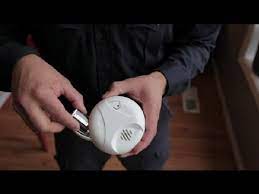 Why is my hardwired smoke detector beeping? How To Replace A Smoke Detector S Batteries That Keep Beeping Home Safety Tips Youtube