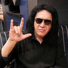 gene simmons gives kiss fans new