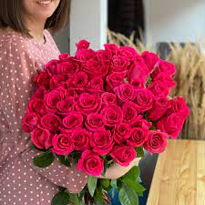 Букет 51 роза Топаз (Эквадор) 60 см купить по цене 13150.00 руб. с  доставкой по Туле – интернет-магазин «Расцветочка»