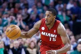 Chalmers back with Miami: Rio to sign ...