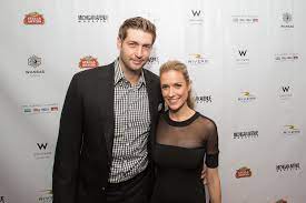 Husband of the Year Jay Cutler Unclogged Kristin Cavallari's Milk Ducts By  'Sucking Harder Than He's Ever Sucked'