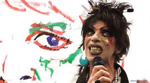 David Hoyle donates a painting to the Tate. &#39;What does this make you think of?” asks David, indicating a plastic plant spray in a glass ... - david-hoyle