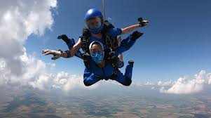 Located just 20 miles from seattle, skydive snohomish is consistently rated as one of the best places in the world to go skydiving. Goskydive Home Facebook