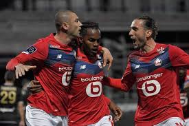 Fransa ligue 1'de milli futbolcularımız burak yılmaz, yusuf yazıcı ve zeki çelik'in formasını giydiği lille, deplasmanda angers'e konuk oldu. B1qbgbhd20jtum