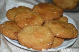 meethi mathri recipe म ठ मठर