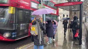 Londra'da toplu taşıma ücretlerine gelecek ay yaklaşık yüzde 5 zam  yapılacak - Akçay Emlak