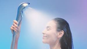 浴びるたびに肌を美しくするシャワーヘッド「ReFa FINE BUBBLE  S」のTVCMが8/24(月)より全国(※)放映開始｜株式会社MTGのプレスリリース