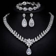 bridal wear diamond necklace set size