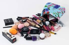 do you love what s in your makeup bag