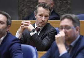 Wybren ridley van haga is een nederlands politicus en ondernemer. Vvd Geeft Gedwongen Gehoor Aan Huisjesmelker Wybren Van Haga