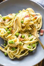 Creamy Pasta With Pancetta And Peas