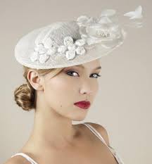 INSPIRATIONS: Fascinating Fascinators/Headbands/Combs - Inspiration - Project Wedding Forums - chic-bridal-hat-wedding-fascinators-2011-trends-inspired-by-royal-wedding-white-beading