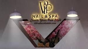 vip nail spa