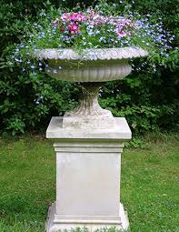chilstone urns preston vase c6220