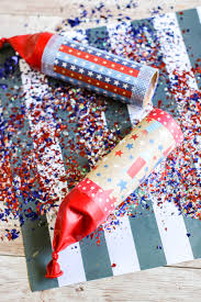 4th of july diy confetti poppers