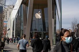Ota yhteyttä sivuun apple messengerissä. Apple Halves Its App Store Fee For The Smaller Companies The New York Times