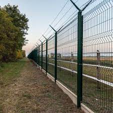 China Wire Fence Wire Mesh Fence