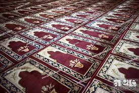 carpets inside of the jamia masjid