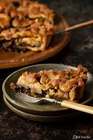 pear and mincemeat tart only crumbs