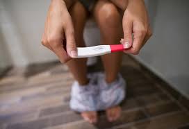 With most tests, you place the end of a dipstick in your urine stream or dip the dipstick in a container of collected urine. Urine Pregnancy Test At Home Or Clinic Procedure Duration Accuracy