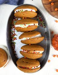 pumpkin whoopie pies with maple