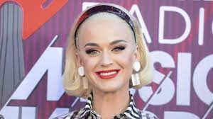 Katy perry — lost 04:16. Musikwelt Katy Perry Das Tochterchen War Schneller Auf Der Welt Als Das Album Augsburger Allgemeine