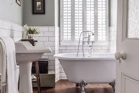 When looking to add luxury, elegance and a bit of romance to a madison wi home's bathroom, a traditional approach makes sense. What Is A Traditional Bathroom Design How Can I Get One Dc Interiors Llc