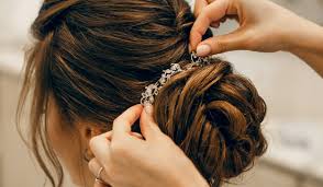 6 gorgeous party hairstyles for s