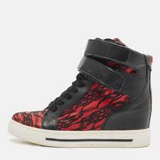 Marc by Marc Jacobs Lace Detail Sneakers