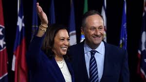 Kamala harris and her husband, doug emhoff. Doug Emhoff The Nation S First Second Gentleman Will Teach At Georgetown Law Vogue