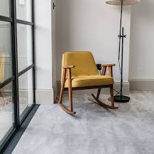 light concrete effect vinyl flooring