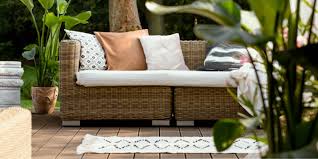 7 Trendy Outdoor Rug Styles For 2023