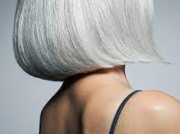 Cheveux fins : quelles coupes adopter après 50 ans ? : Femme Actuelle Le MAG