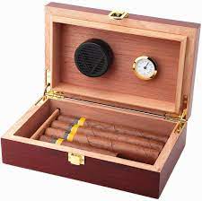 how long can a cigar last in a humidor
