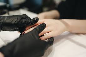 how to become a manicurist in ohio