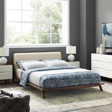 lilly queen upholstered platform bed