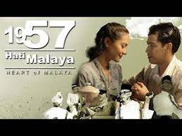 Four young malaysians, salmi, razak, ani and angee have been assigned to do a picture book of '1957'. 1957 Hati Malaya Youtube