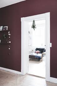 15 Introducing Burgundy Colored Walls