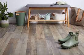 laminate flooring pros and cons