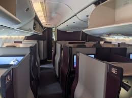 qatar airways qsuites review boeing 777