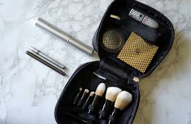 these portable makeup brushes are must