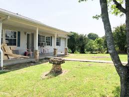 2156 s hill parkway mount airy ga