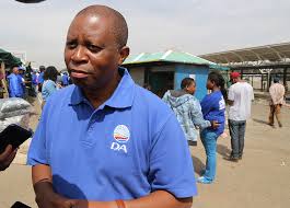 Geoff makhubo, mayor of south africa's economic hub and largest city, johannesburg, has died after contracting the coronavirus. Anything But The Anc Johannesburg Mayor Makes His Mark Enca