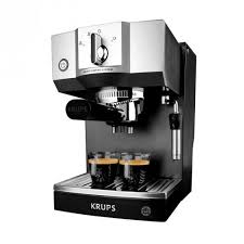 Karena pekat, kopi espresso cenderung lebih kental dan lembut dan aromanyapun lebih kuat. 10 Rekomendasi Mesin Kopi Espresso Untuk Hasil Kopi Yang Terbaik